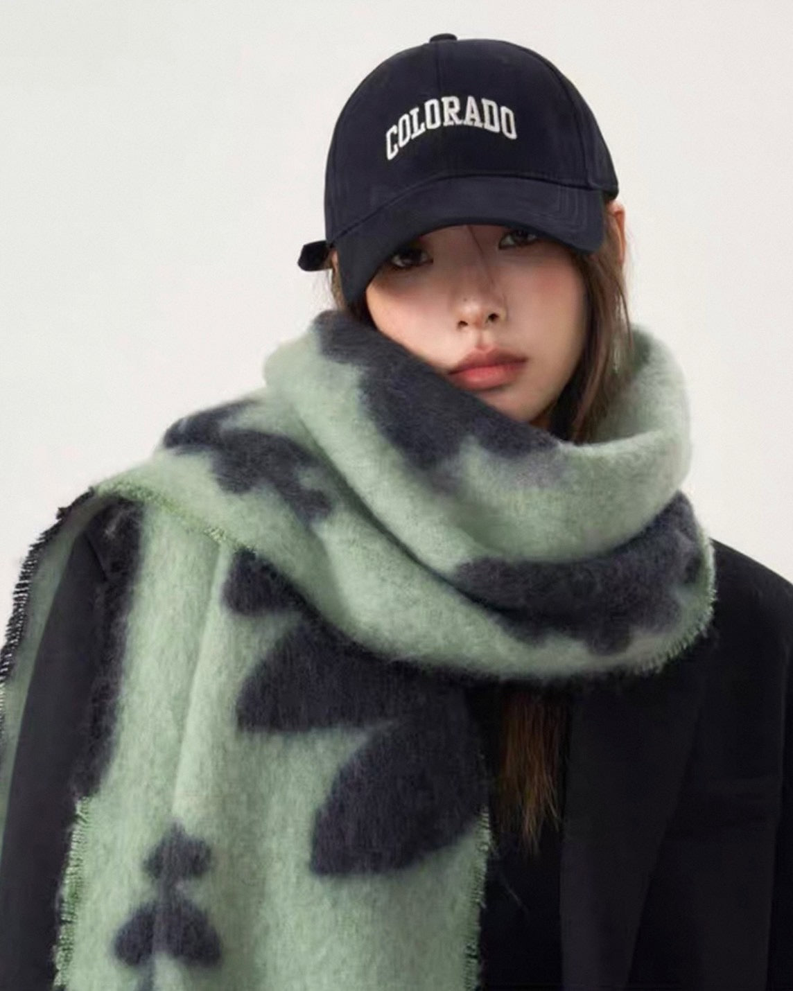 ボリューム花柄マフラー