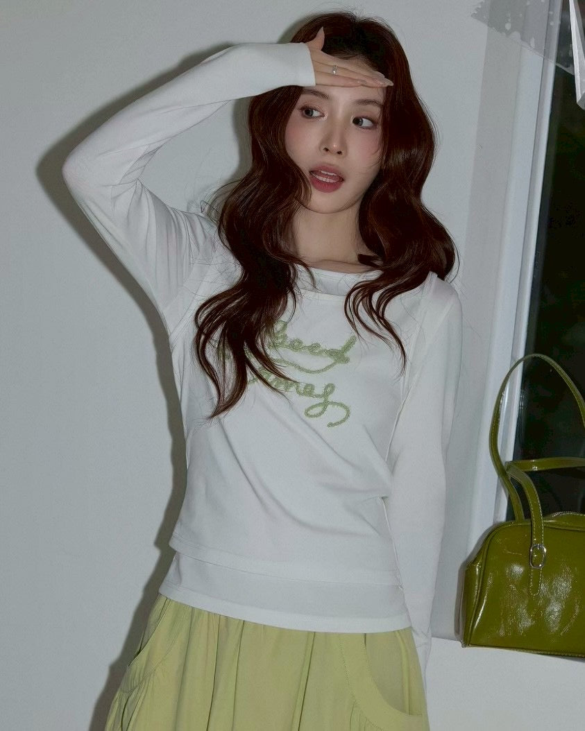 logo long sleeve layered tops