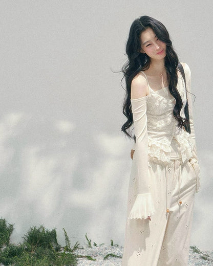 frill lace off shoulder