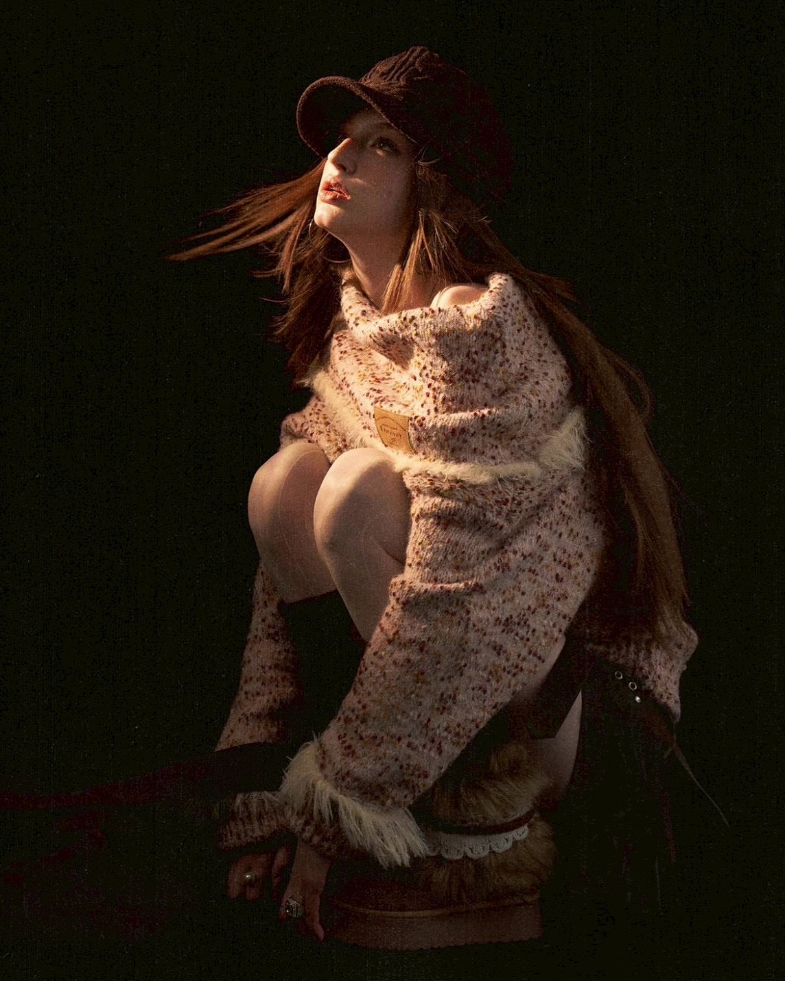 オフショルルーズニット