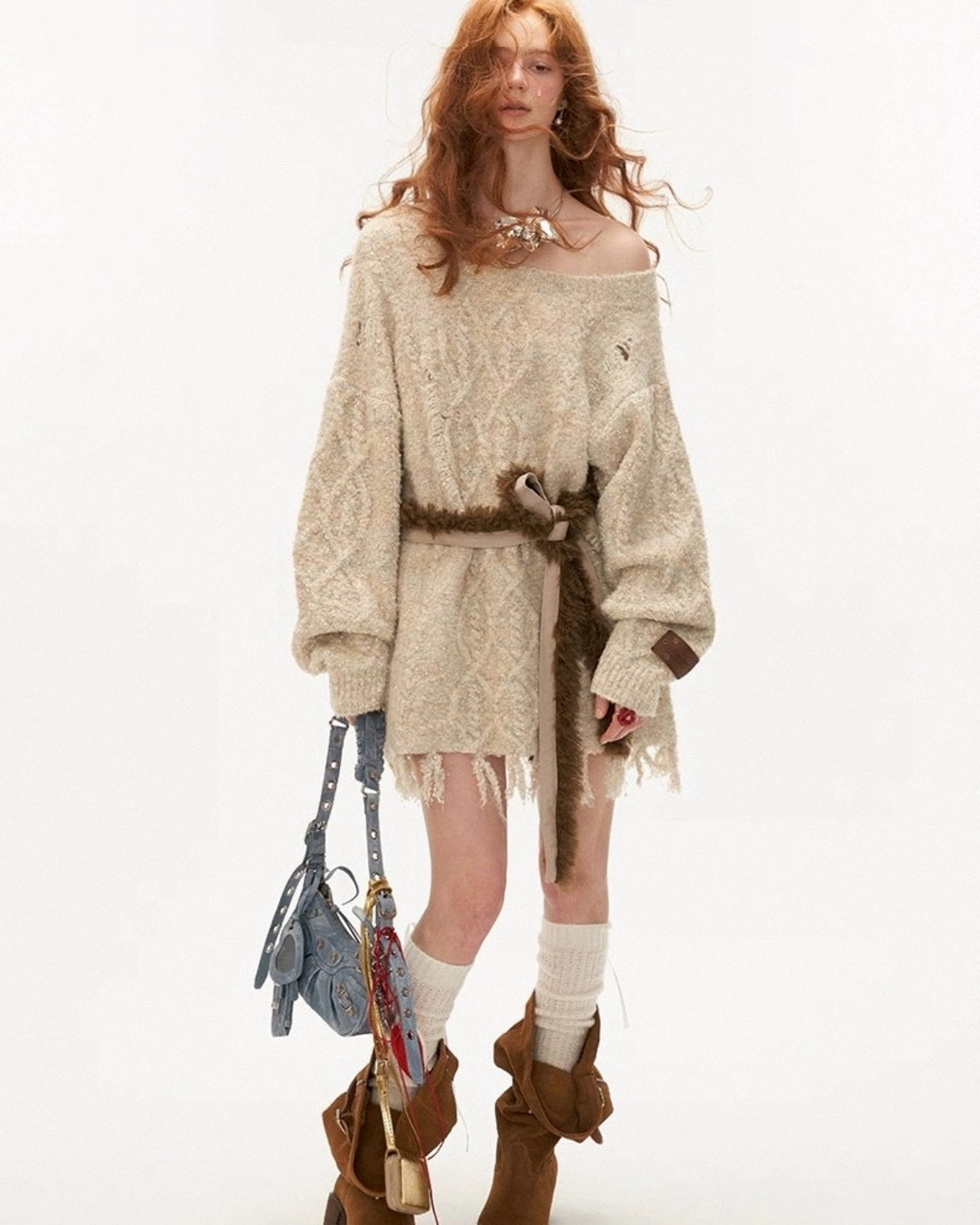 ワンショルニットワンピ