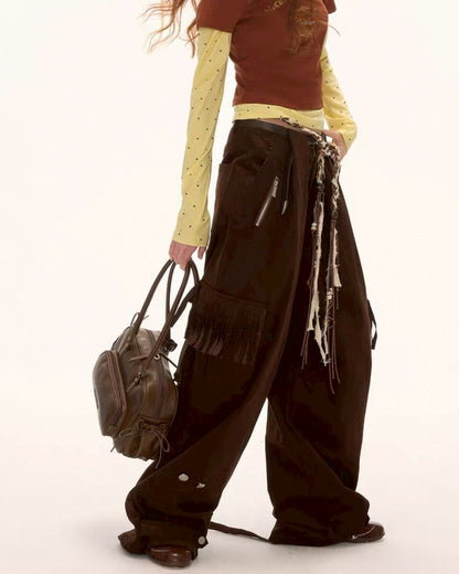 ポケット付きタックパンツ