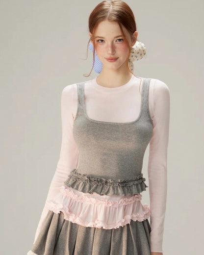 レイヤードフリルトップス