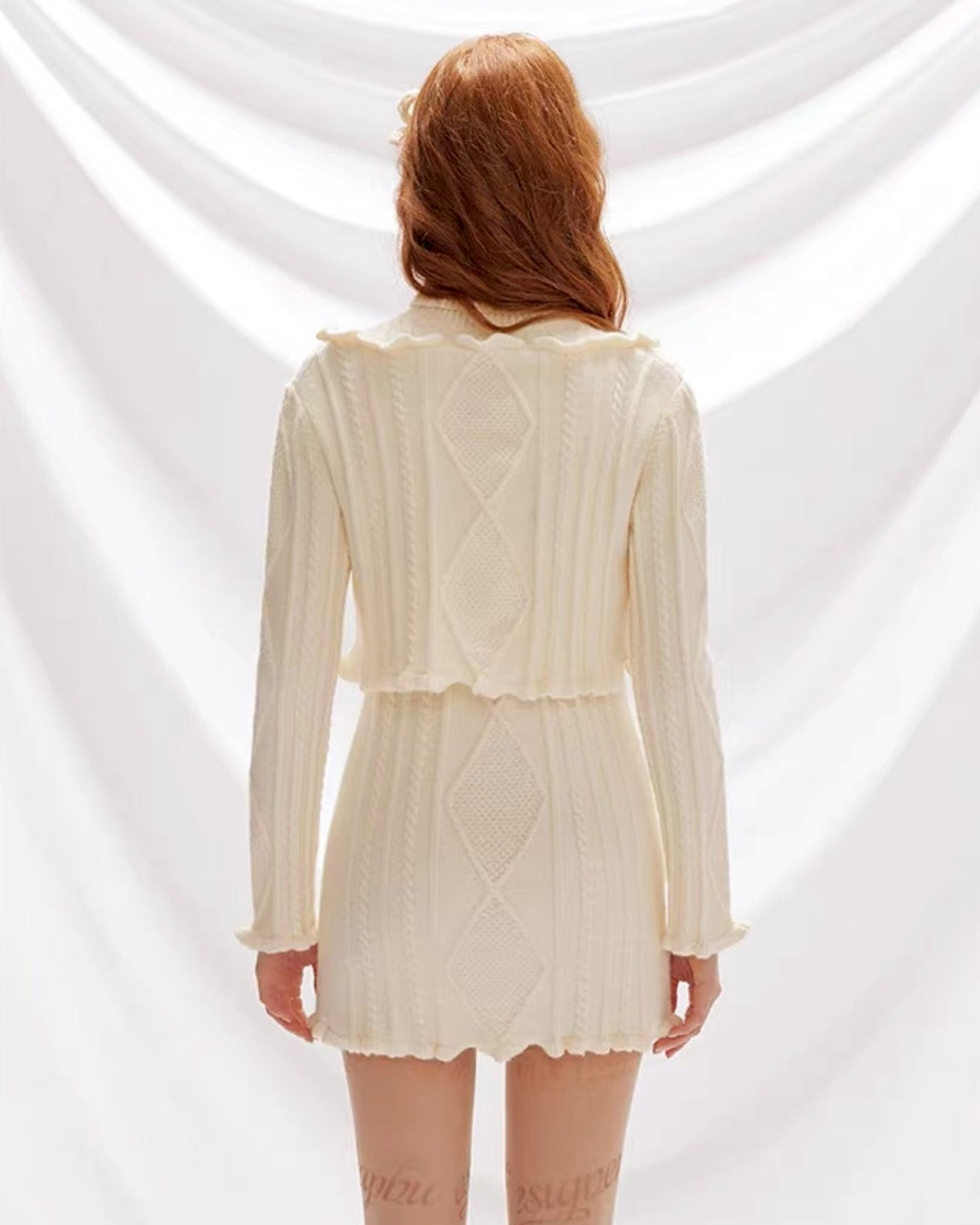 タートルネックワンピ&カーディガン