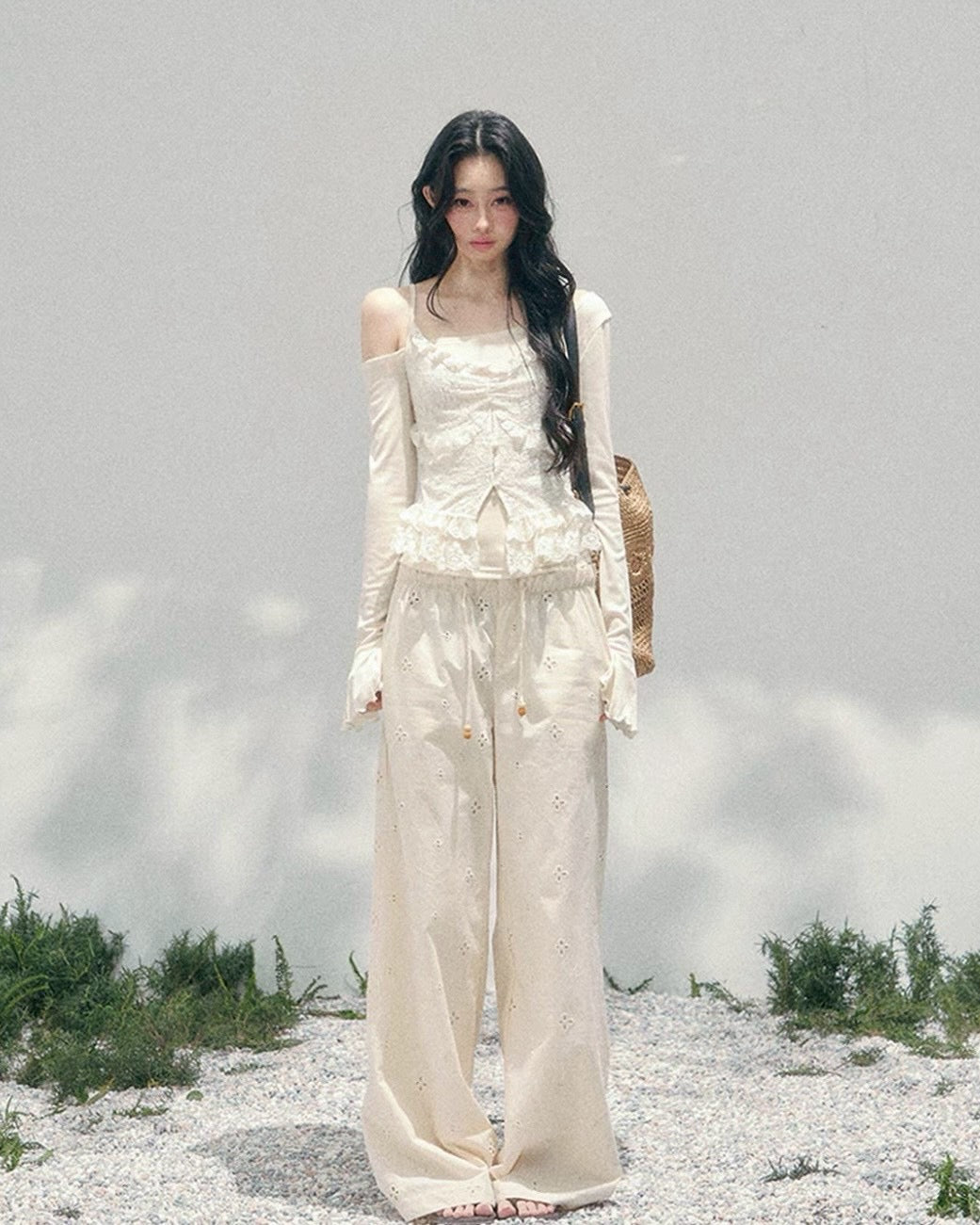 frill lace off shoulder