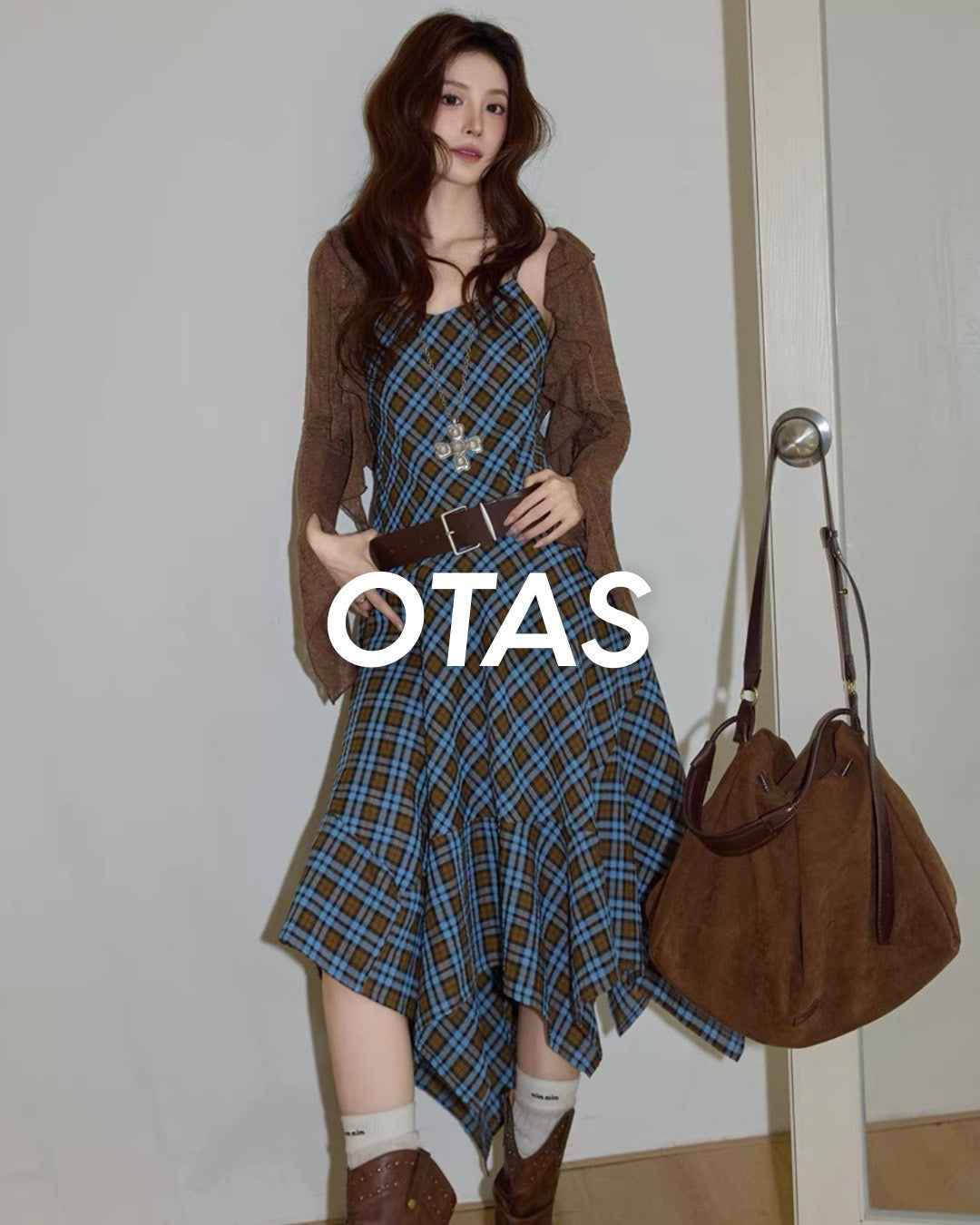 check asymmetry dress &cardigan