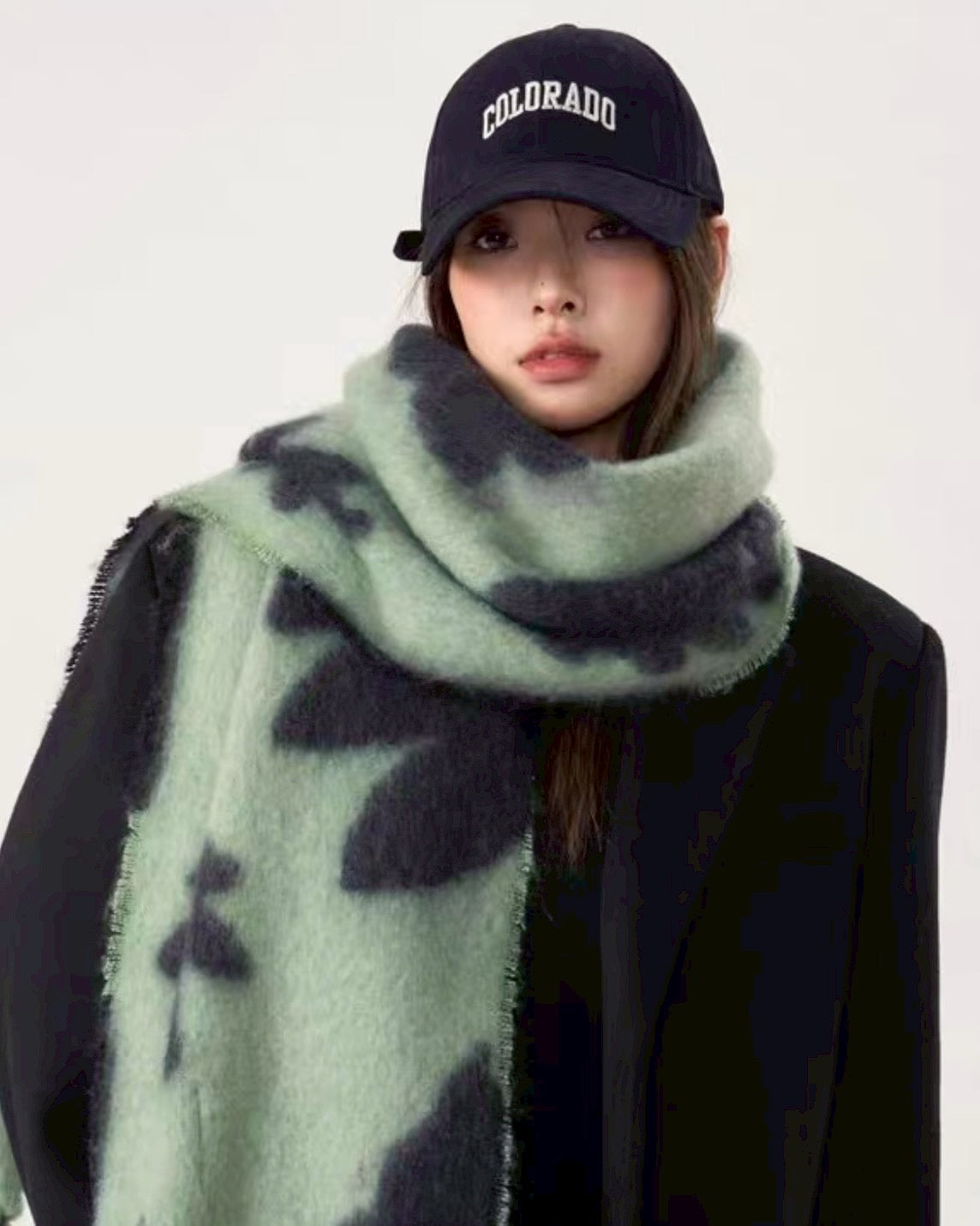 ボリューム花柄マフラー