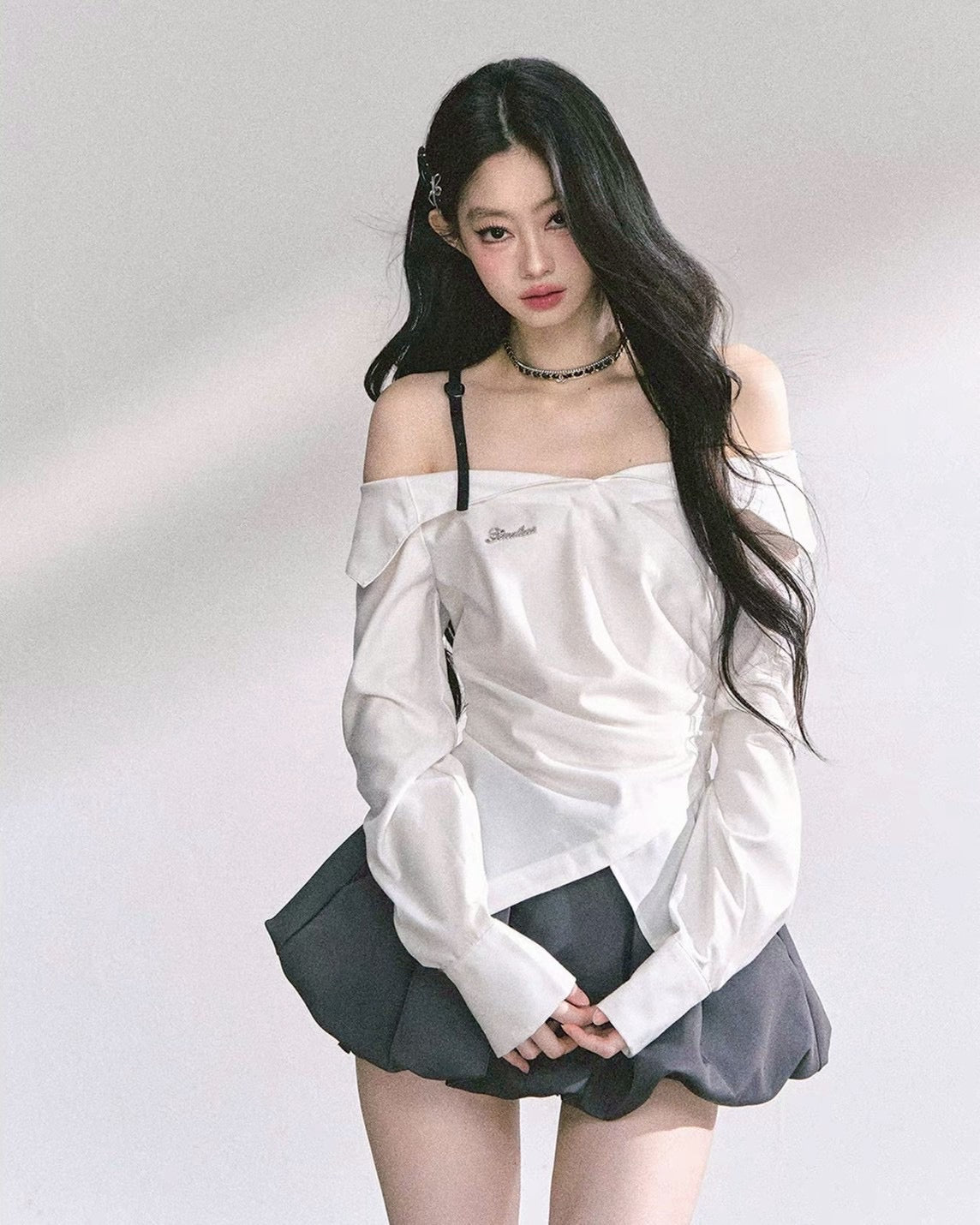 オフショルレイヤードシャツ