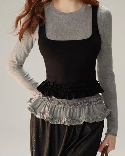 レイヤードフリルトップス