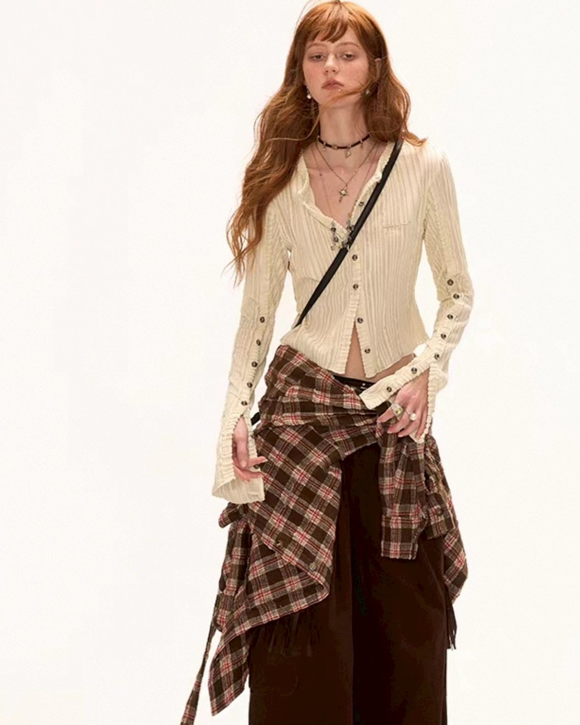 ボタンカーディガン