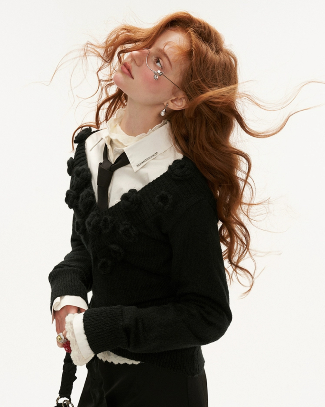 00 rose v-neck sweater