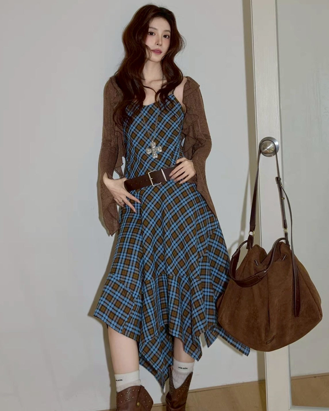 check asymmetry dress &cardigan