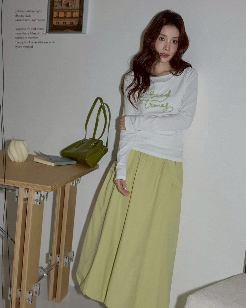 logo long sleeve layered tops