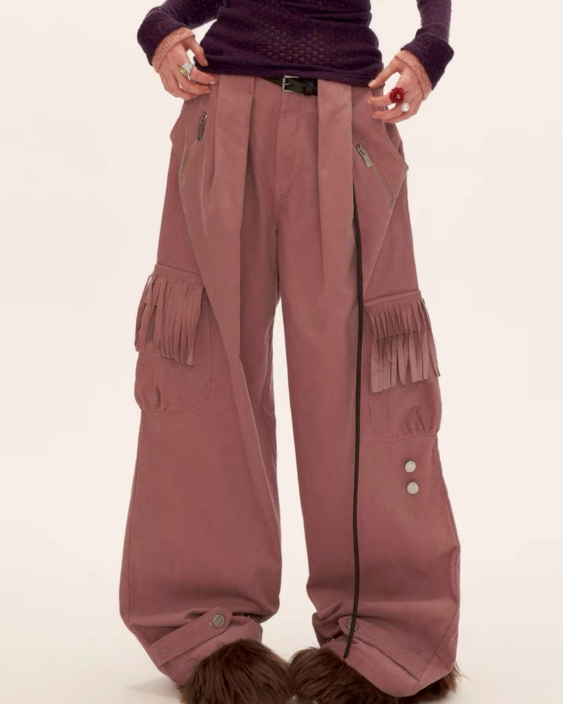 ポケット付きタックパンツ